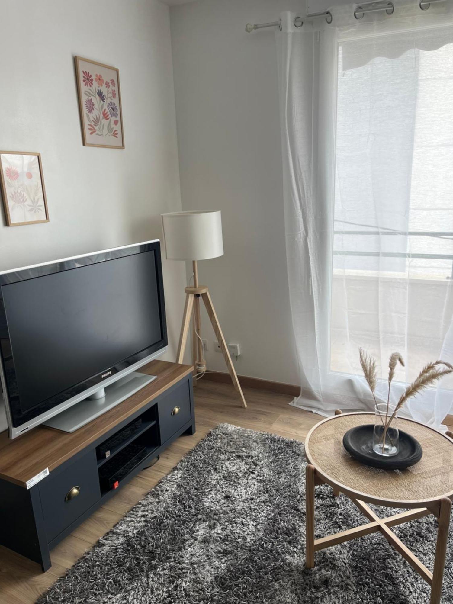 Maola, Calme Et Central Reims Luaran gambar